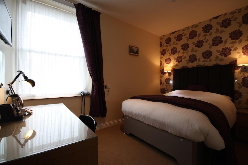 The Lion Hotel Blaenavon Camera foto