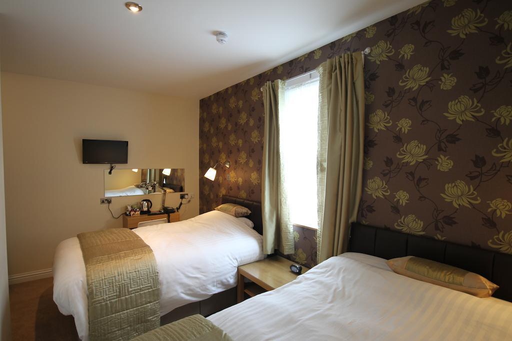 The Lion Hotel Blaenavon Camera foto